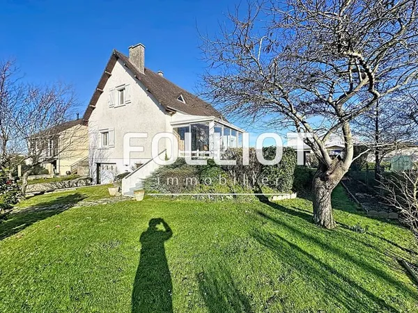 Maison spacieuse à vendre à Saint Pair sur Mer
