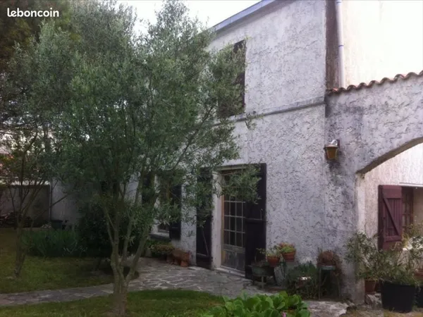 Propriété 4 pièces 287 m²