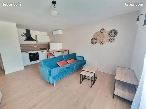Appartement T1 bis rénové et meublé