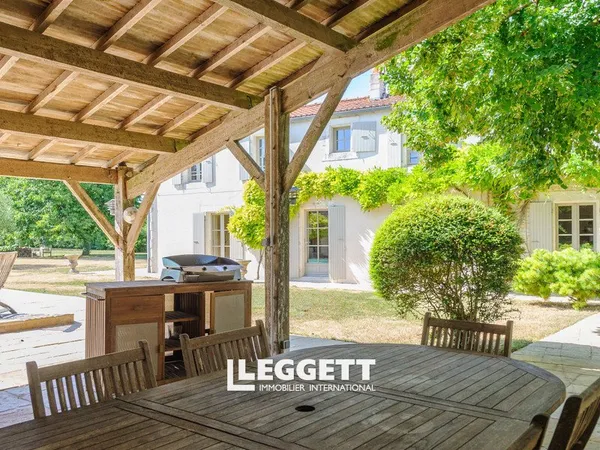 Maison 9 pièce(s), DOMPIERRE-SUR-MER