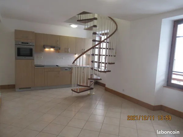 T3 Duplex Thoiry