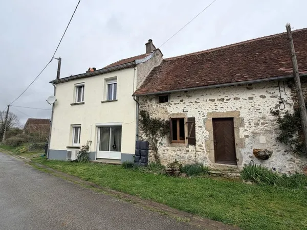 Maison de campagne avec maison d'amis attenante, terrain et enclos