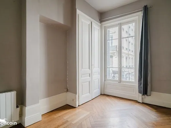 Appartement 1 pièce 31 m²