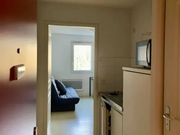 Studio 1 pièce 20 m²