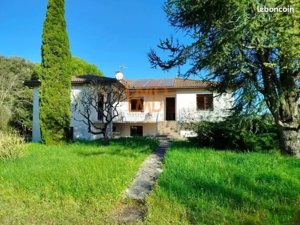 Maison 5 pièces 130 m²