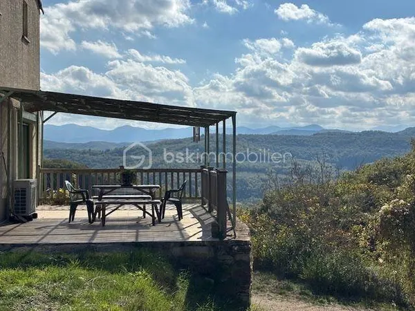 Maison 7 pièces 150 m²