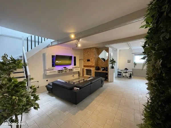 Mason Meublée T3 105m2 centre ville Blois