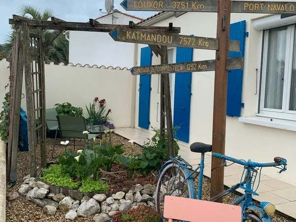 Studio indépendant et calme avec terrasse et jardinet