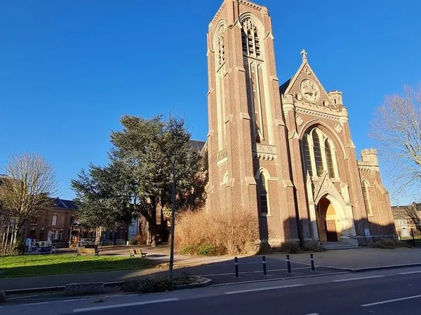 Local commercial 80 m²