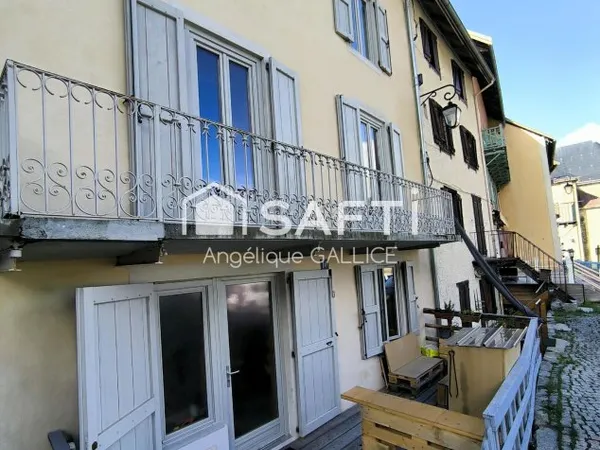 Maison 175m2+local commercial - Briançon - Cité Vauban