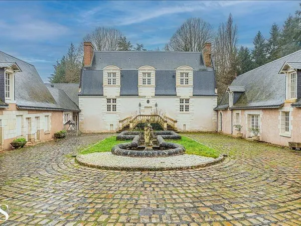 Maison 9 pièces 350 m²