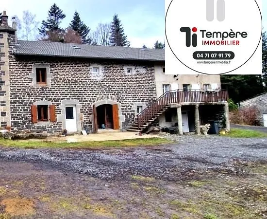 Maison 5 pièces 220 m²