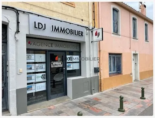 Local commercial 64 m²