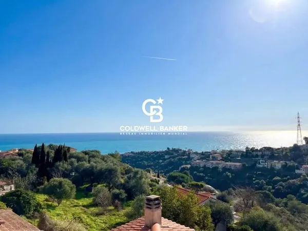 Nice - Vue panoramique mer et montagnes