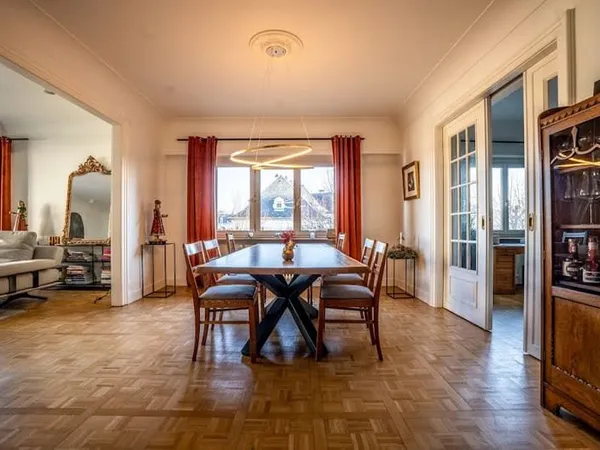 Appartement 7 pièces 170 m²