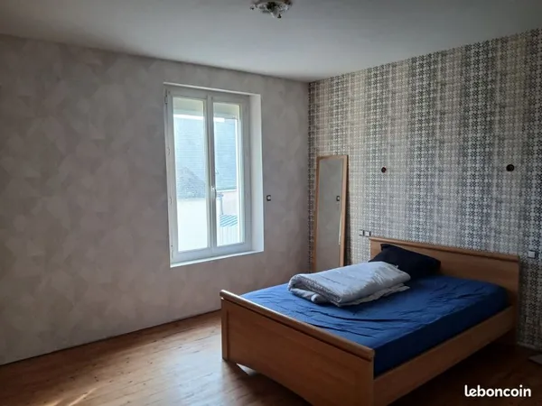 Location maison Evron