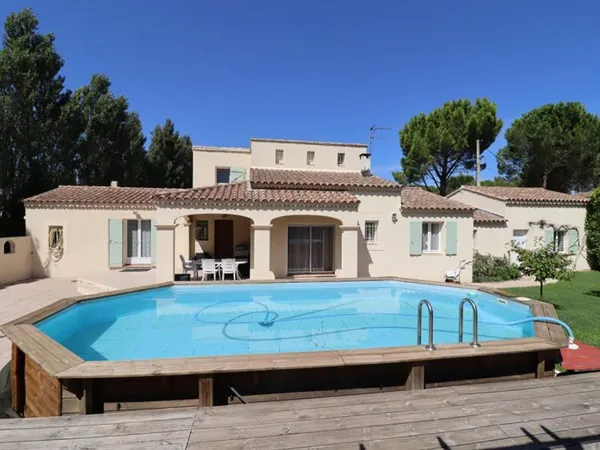 Maison 6 pièce(s) 152 m2