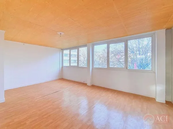 Appartement Saint Denis 4 pièce(s) 76.16 m2