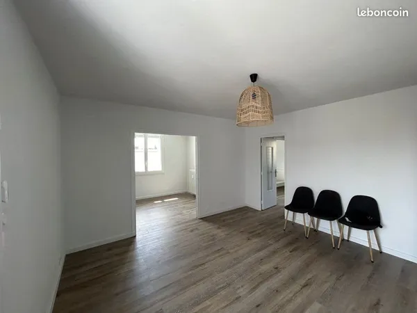 Appartement spacieux et rénové de 70m2
