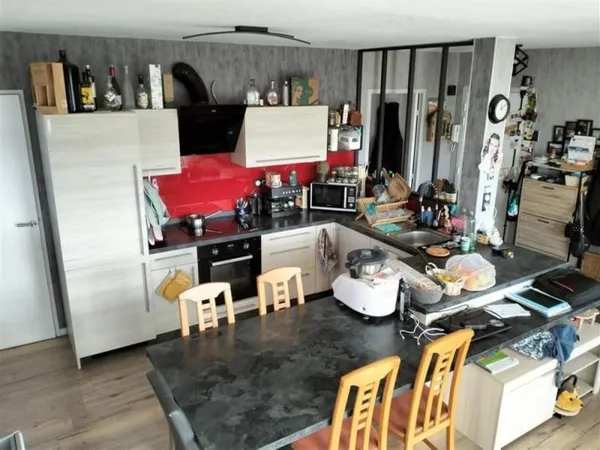 Appartement 82 m² ? 2/3 chambres + bureau ? Balcons