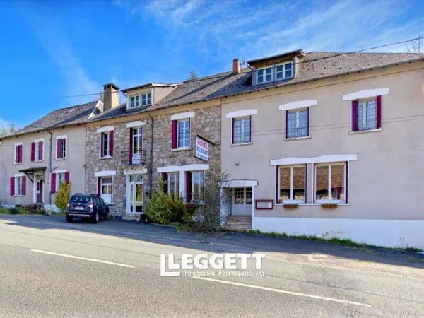 Boutique 24 pièces 500 m²