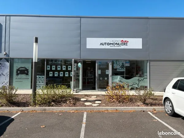 Agence automobile clé en main - 180 m² - 35 000 HT - Formation & suivi réseau
