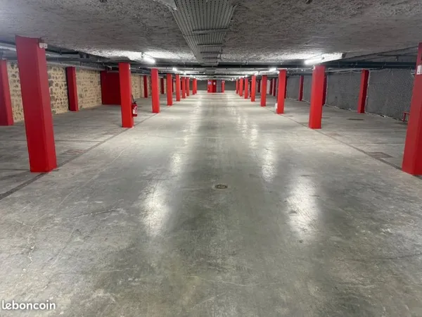 Parking intérieur sécurisé les chartrons bordeaux
