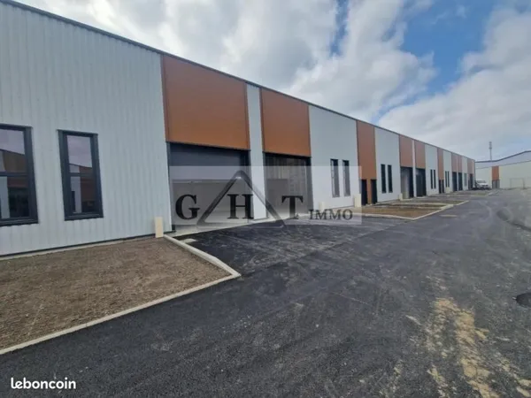 Local bureaux 205 m²