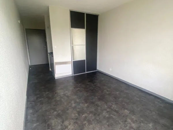 Studio talence avec parking privatif 20 m2