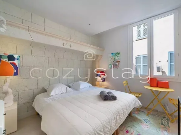 Immeuble de 4 studios, Cannes Le Suquet