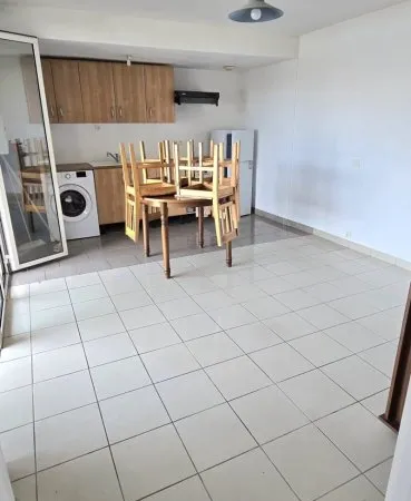 Petit appartement de plain-pied centre ville de JARD SUR MER
