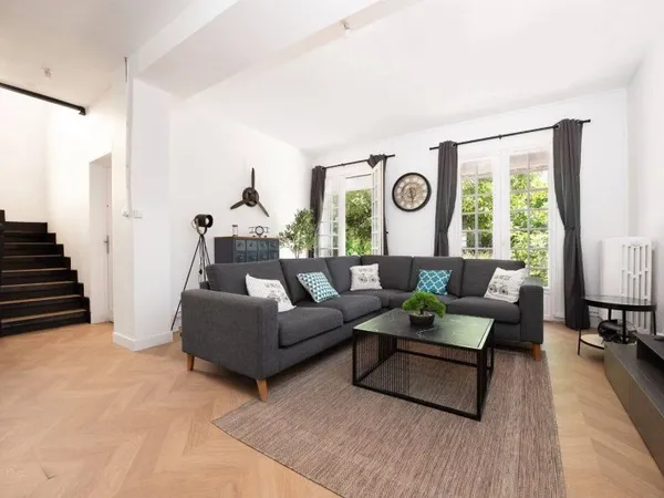 Maison 6 pièces 121 m²