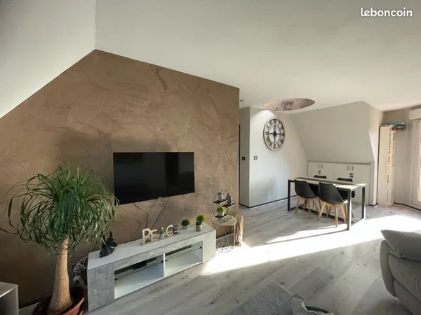 Superbe appartement lumineux - 3 pièces - 96 m2