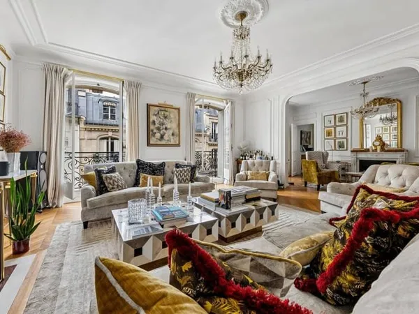 Appartement 8 pièces 287 m²