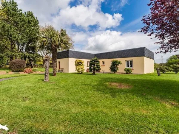 Maison de plain-pied 5 pièces 117 m²