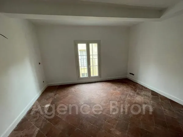 Studio 1 pièce 20 m²