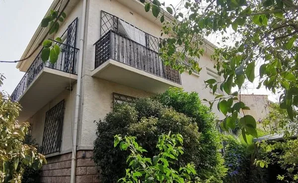 Maison Location Perpignan 6p 144m² 1039€