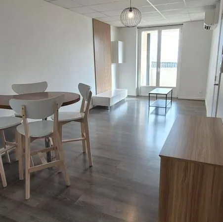 Appartement meublé T2 fraîchement rénové