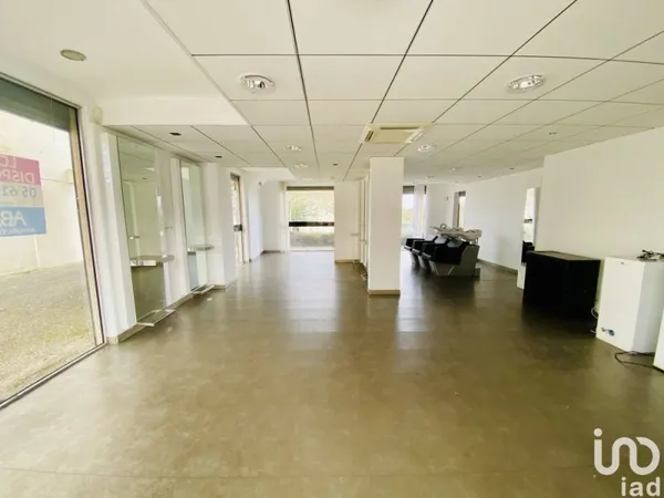Location Boutique/Local commercial 84 m²