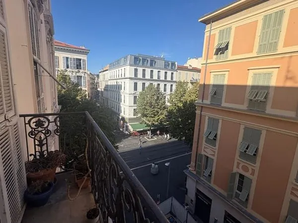 Appartement 5 pièces 164 m²