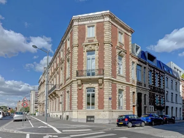 Bureaux 220 m²