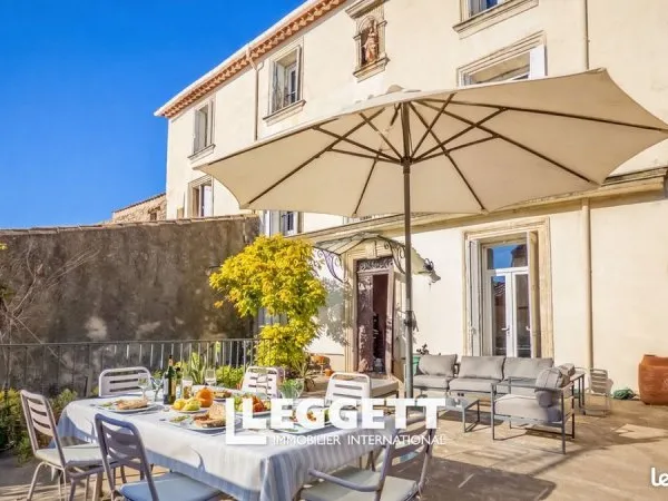 Maison 11 pièces 391 m²