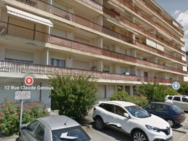 À vendre - locaux Bureaux de 215 m² avec parking - Albertville Centre
