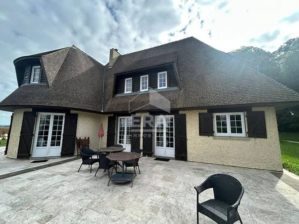 Maison 7 pièces 181 m²