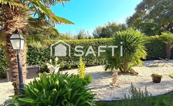 Maison de plain pied avec jardin arboré sans vis-à-vis