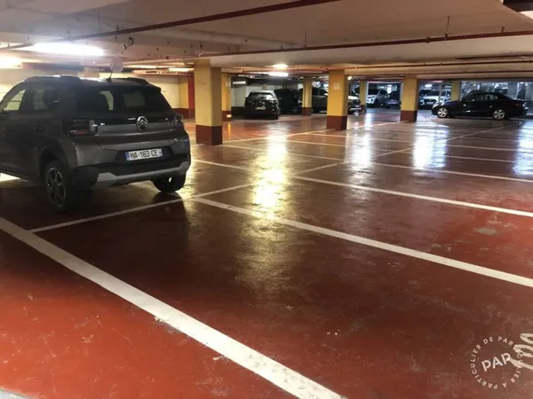 Stationnement Location Paris   27000€