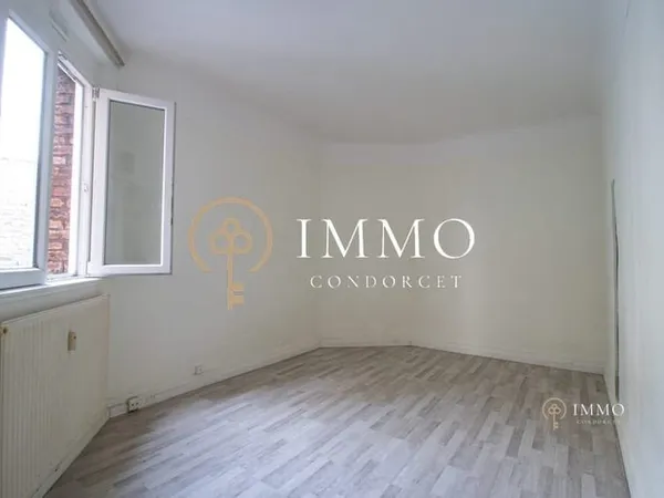 Studio proche Porte de Montreuil Bois de charonne