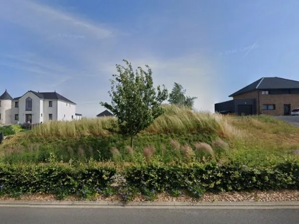 Terrain 2092 m²