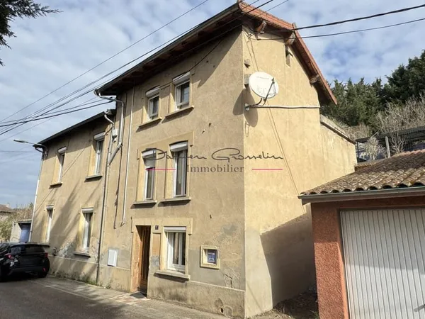 Maison de ville 150 m2 habitable avec terrain