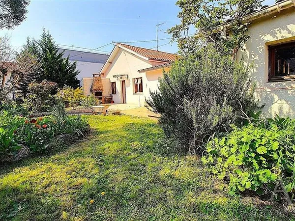 Maison de plain-pied 6 pièces 150 m²